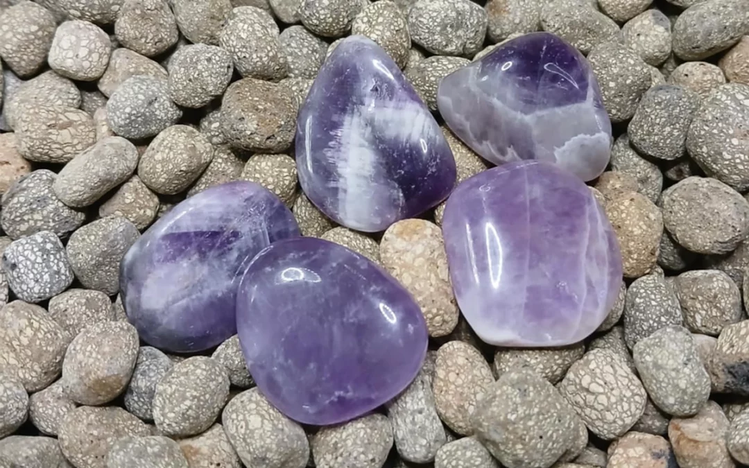 Pierre naturelle roulée améthyste