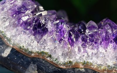 Améthyste – Couleur Violet et Transparence