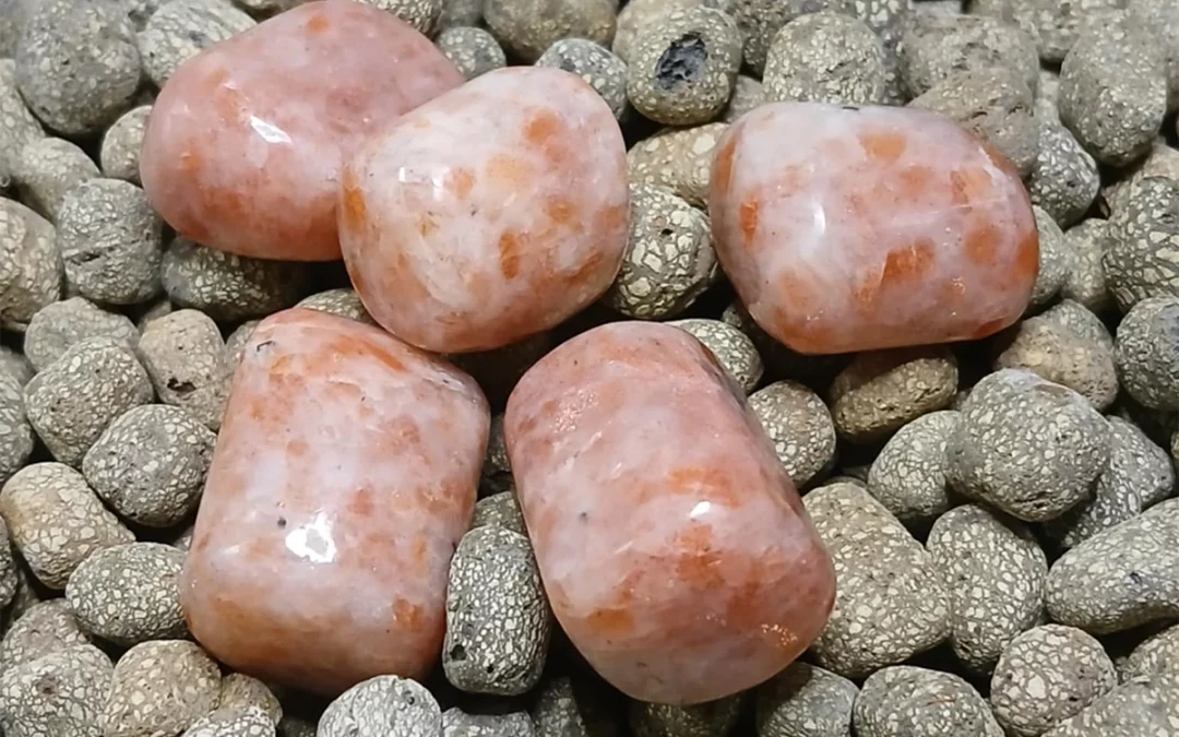 Pierre de soleil naturelle et roulée