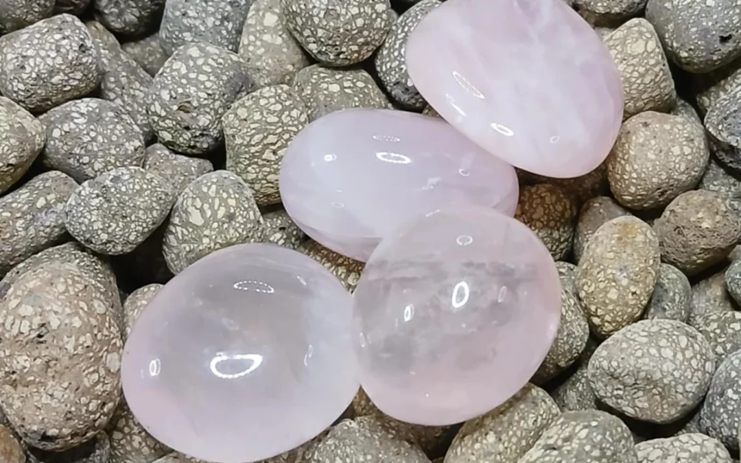 Pierre naturelle roulée quarz rose