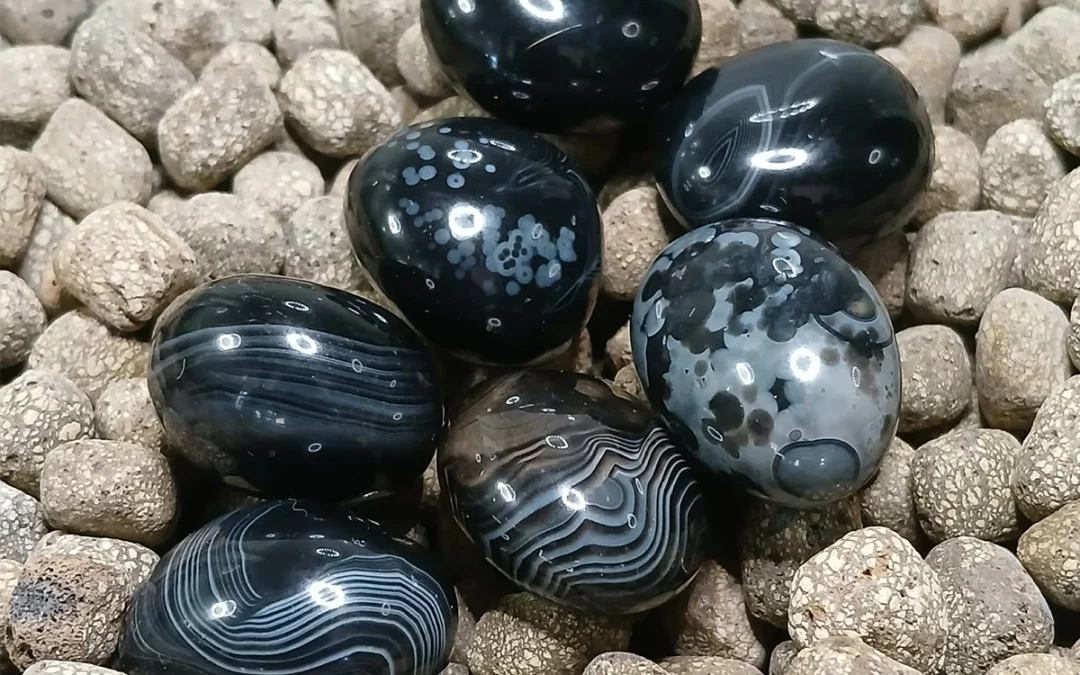 Pierre naturelle roulée agate de Gobi