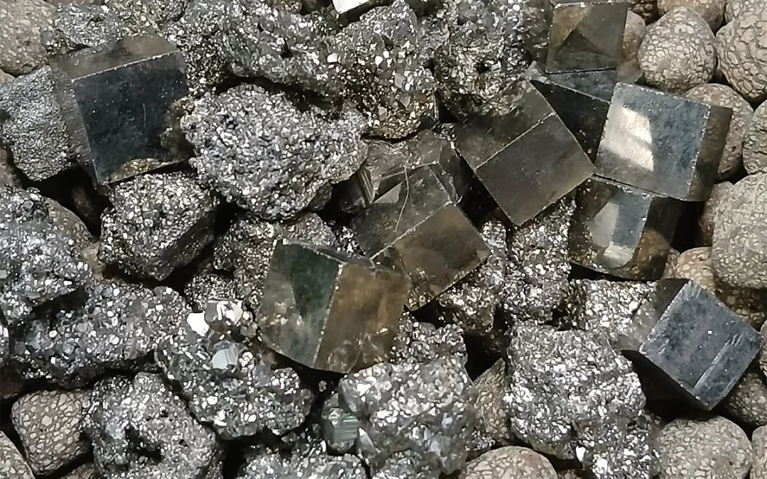 Pierre naturelle pyrite